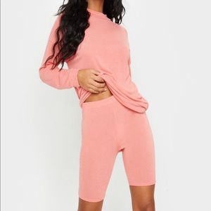 US 2/ UK 6 Pretty Little Thing lounge set